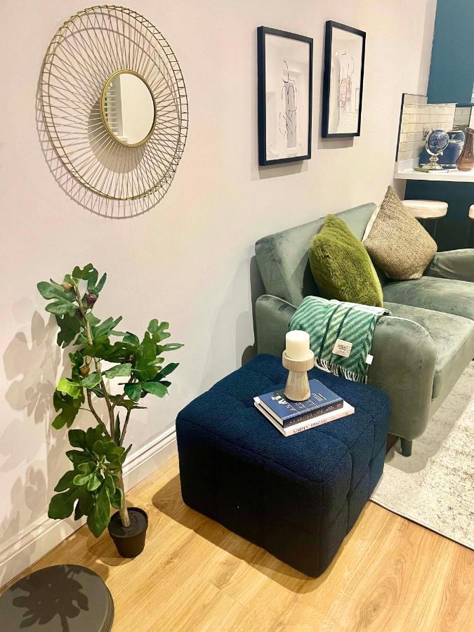 Gorgeous Newly Renovated 2 Double Bed Flat Lejlighed Swansea Eksteriør billede