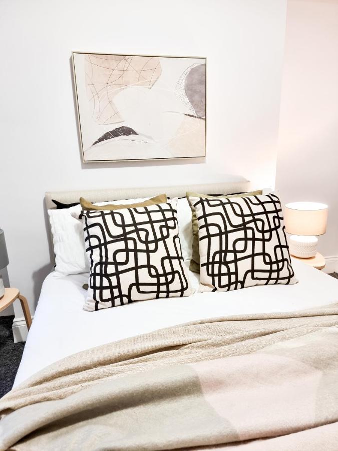 Gorgeous Newly Renovated 2 Double Bed Flat Lejlighed Swansea Eksteriør billede