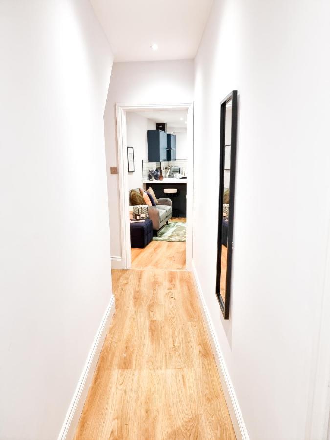 Gorgeous Newly Renovated 2 Double Bed Flat Lejlighed Swansea Eksteriør billede